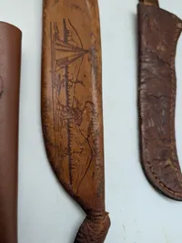 Samling af fire vintage læderskeder og hylstre til knive og værktøj