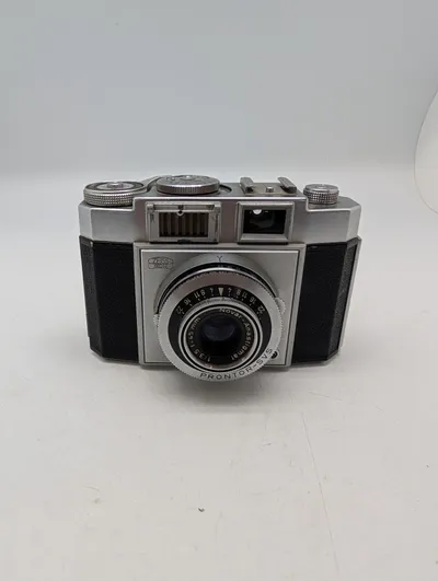 Zeiss Ikon Contina IIa med Novar-Anastigmat 45mm f/3.5