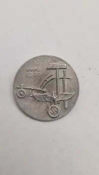 1936 German May Day (Tag der Arbeit) Tinnie Badge - Eagle and Swastika