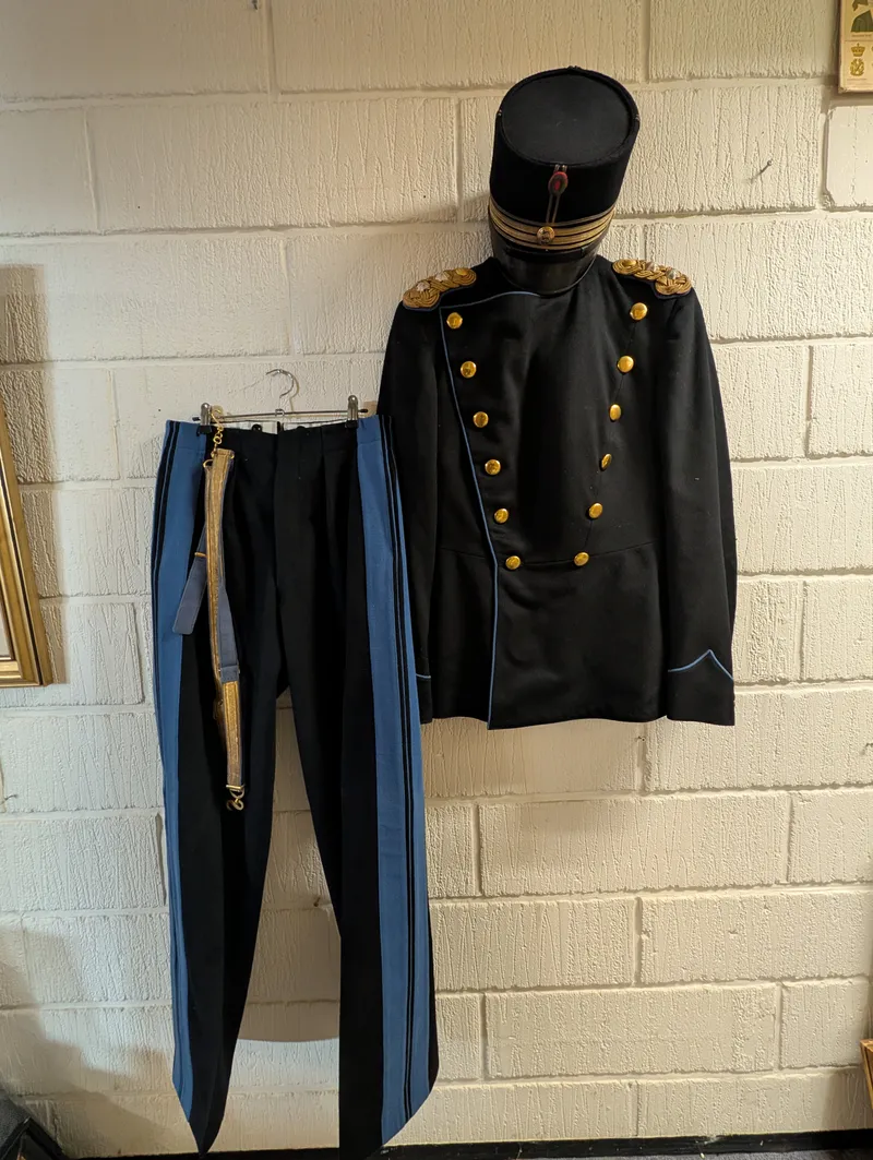  Komplet uniform for en oberstløjtnant af forplejningskorpset
