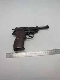 Marushin P38 9mm Modelpistol med Magasin og Patroner ( dummy ) 