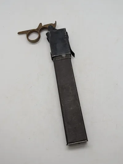 Nedkastet Steen gun magasin med hurtiglader WW2 