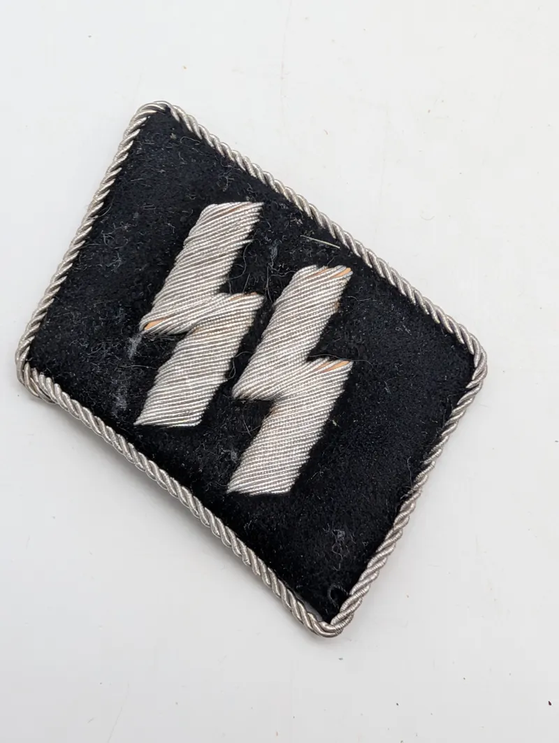 WWII German Waffen-SS Officer Bullion Collar Tab, original ??