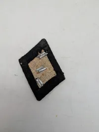 Tysk WW2 SS kravespejl, originalt 