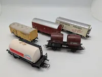 Lot of Five Vintage HO Scale Model Railway Freight Cars
