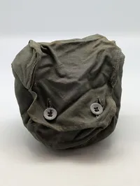 Tysk WW2 gasfilter pose 