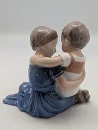 Bing & Grøndahl Porcelænsfigur nr. 1568, To Børn