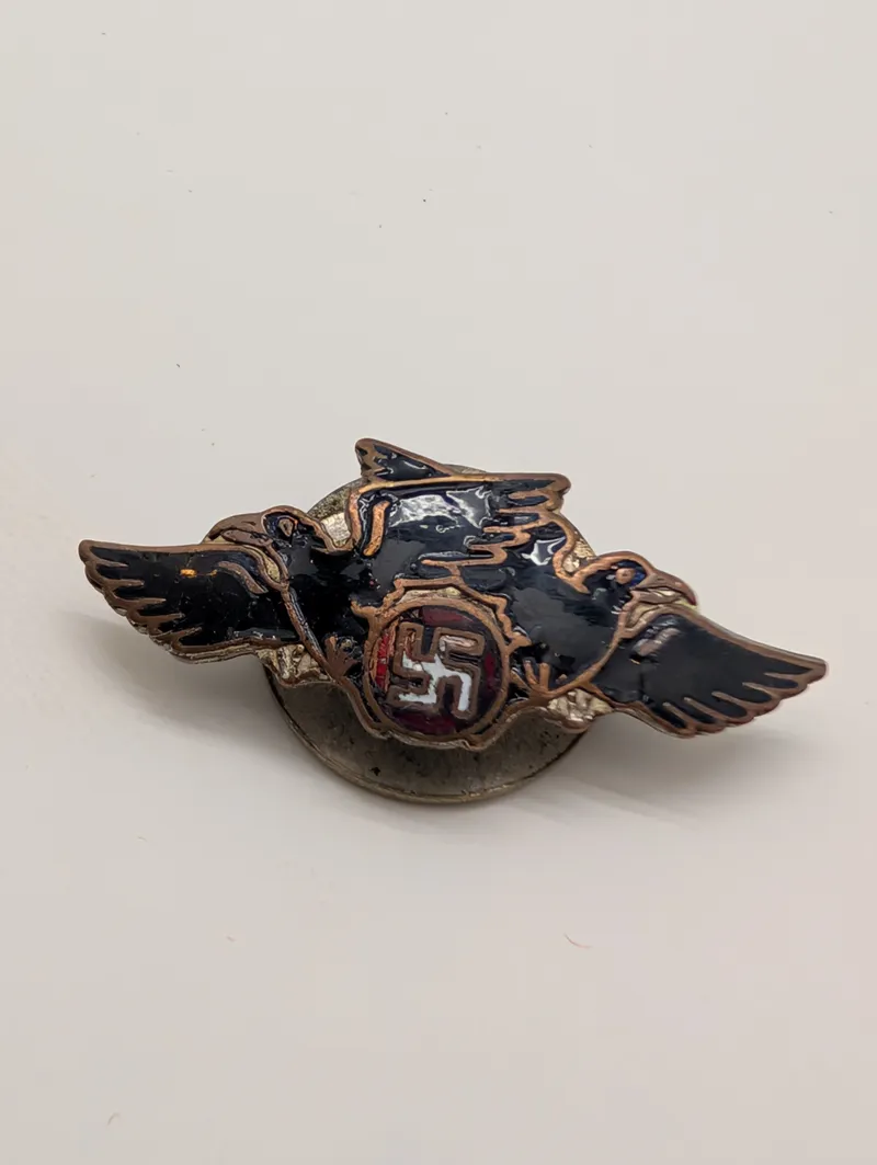 Dansk DNASAP ravnemærke WW2, originalt og Sjældent 