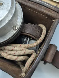Dansk Militær Felttelefon Model 1915 med Lædertaske, ikke omgjort i 1952 