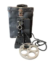 WW2 Siemens 16mm Movie Projector with Meyer Görlitz Kinon Superior I 5cm Lens 