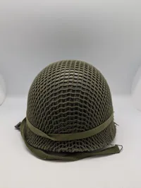 Dansk Militær M1 Stålhjelm med Camouflage Net og Elastikbånd
