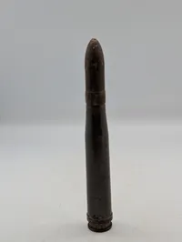 Tysk Løspatron til 2 cm Flak (20X138B). 1944, med træspids 