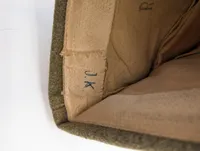 Dansk Militær Hovedbeklædning: Grøn Baret og Skråhue
