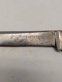 Tysk WWI Feldzug 1914-1918 Skyttegravskniv med Skede