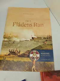 Samling af historiske bøger om Flådens Ran og Kanonbådskrigen