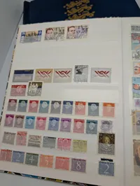 Samling af frimærker i Danmark album og diverse kuverter