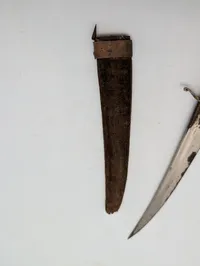 Antik Osmannisk Bichaq-dolk med perlemorsindlæg og skede