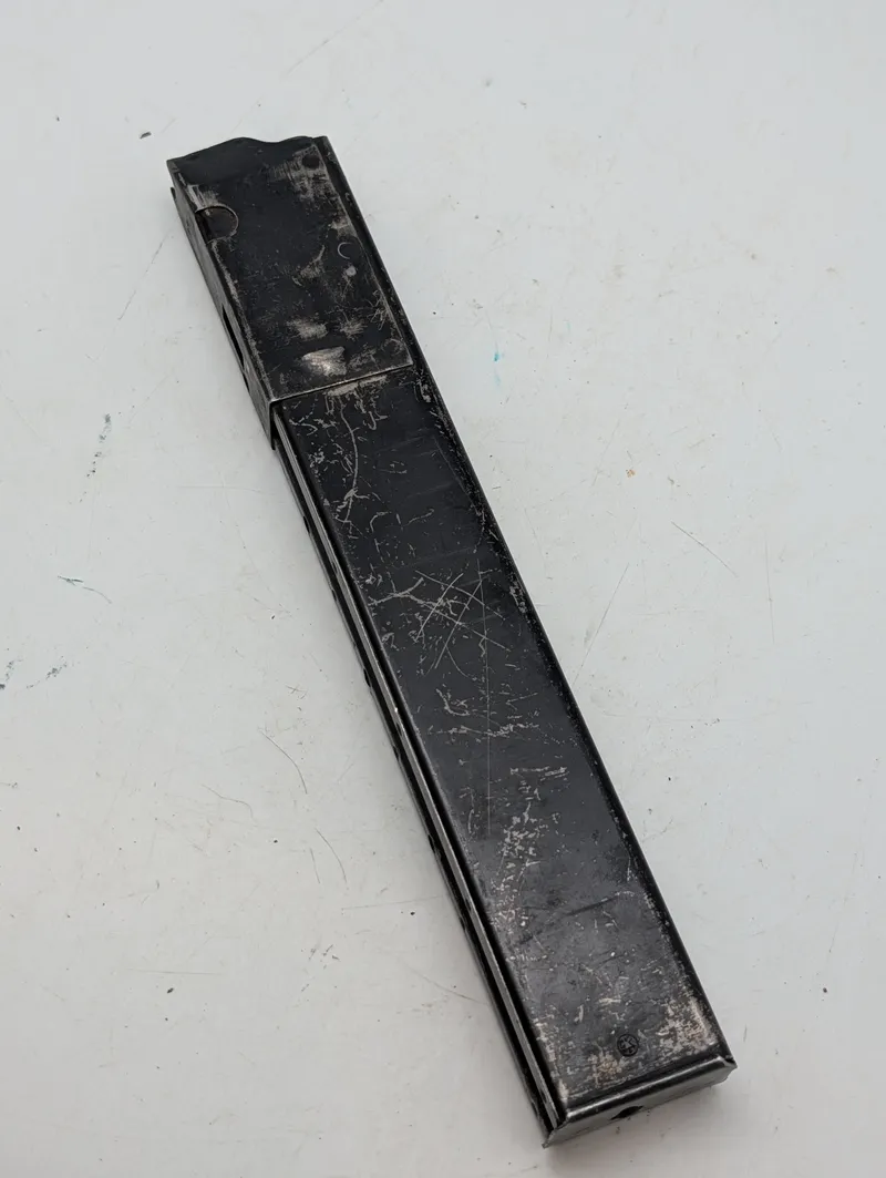 Engelsk Sten gun magasin nedkastet WW2 