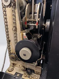 WW2 Siemens 16mm Movie Projector with Meyer Görlitz Kinon Superior I 5cm Lens 