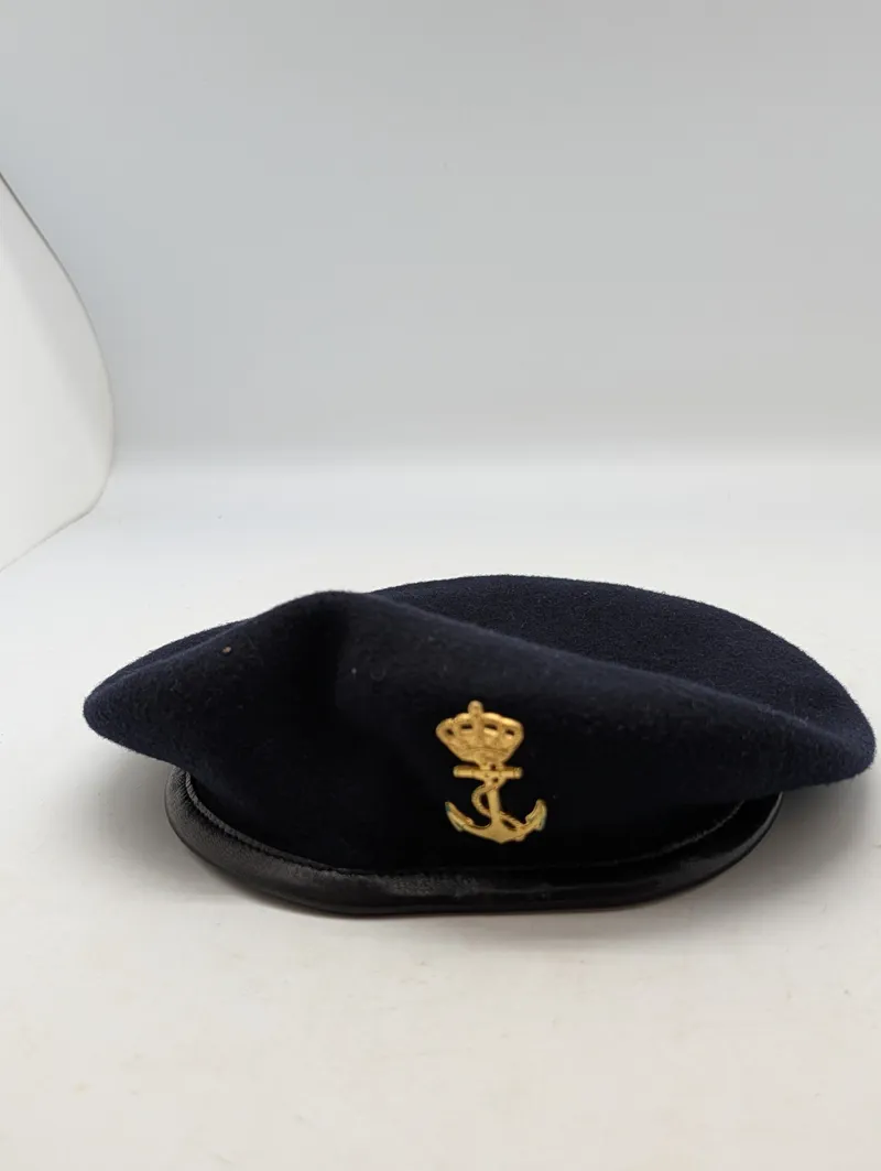 Dansk Søværnet Baret med Forgyldt Krone og Anker Emblem