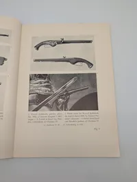 Arne Hoff, Ældre Dansk Bøssemageri, 1951 Illustrationer Volume