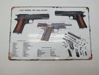 To metalskilte med Colt 1911 og Luger patenttegninger