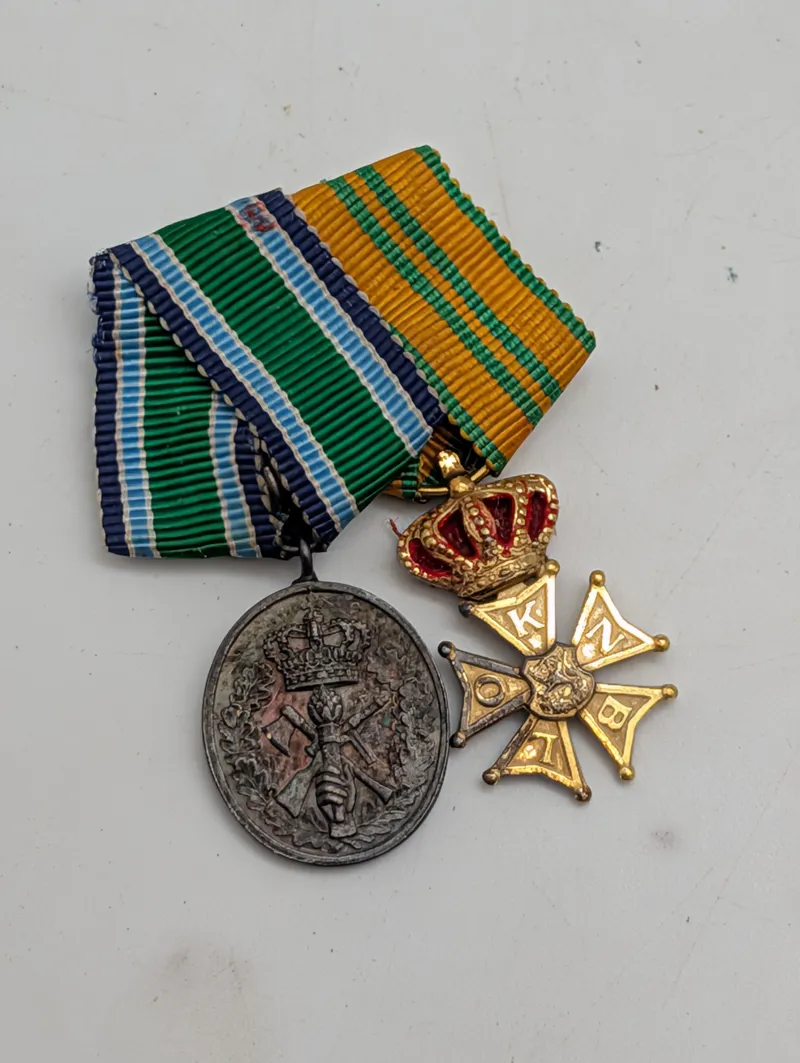 Dansk Hjemmeværnsmedalje for 25 års tjeneste og K.N.B.L. fortjenstkors, miniture 
