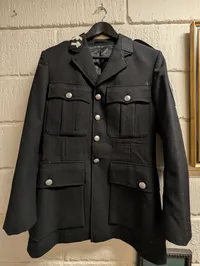 Dansk HIPPO uniform, med skjorte og bukser, efter 45 