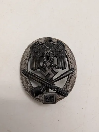 Tysk General Assault Badge med tallet 25, originalt ?