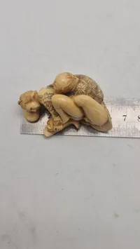 Antik JAPANESE HAND CARVED EROTIC NETSUKE FIGURES EDO / MEIJI PERIODE 