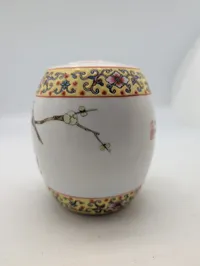 Kinesisk Famille Rose porcelænsvase med fugle- og blomstermotiv