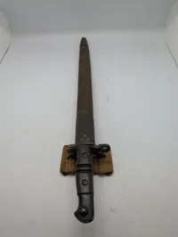 Britisk P1913 Remington Bajonet med Skede og Frø
