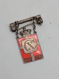 Georg Jensen Kongemærke i 925 Sølv og Emalje, 1870-1940, med navn 