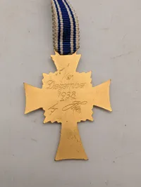 Tysk Moderkors i Guld (Ehrenkreuz der Deutschen Mutter)