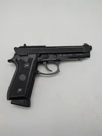 KWC PT92 Airsoft Pistol Sæt med CO2 og BB Kugler
