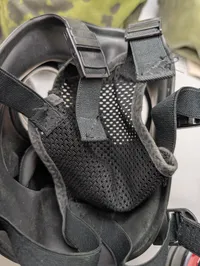 Dansk Forsvar M/84 og M/69 Gasmaskesæt med Tasker og Filtre
