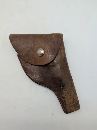 Lille Vintage læderhylster til pistol med metalknap
