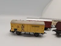 Lot of Five Vintage HO Scale Model Railway Freight Cars