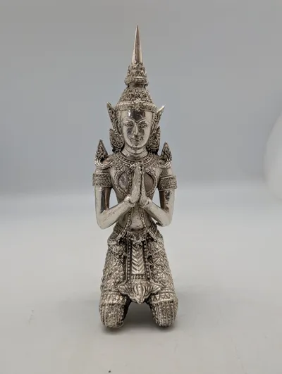 Thai Teppanom-figur i sølvfarvet metal