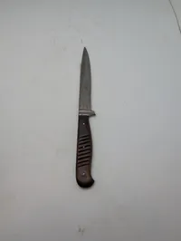 Tysk WWI Feldzug 1914-1918 Skyttegravskniv med Skede