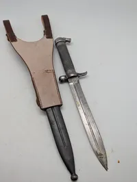 Svensk M/1896 bajonet med Stålskede og frø