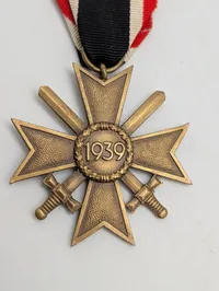 Tysk Krigsfortjenestekors af 2. klasse med sværd (Kriegsverdienstkreuz)