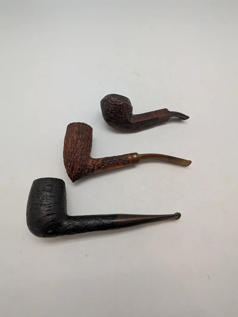 Sæt med 3 vintage piber herunder Navigator og Custom Craft