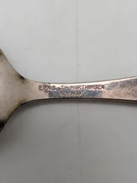 Th. Marthinsen Viking Souvenir Ske i Sølvplet