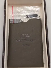 Daniel Wellington Classic Sheffield herreur med sort læderrem
