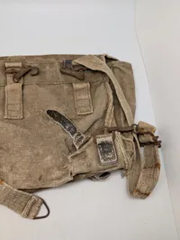 Italiensk WW2 Militær Feltaske i Kraftigt Lærred med Læderremme