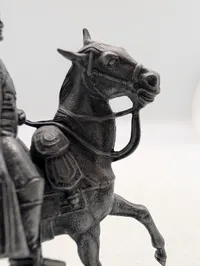 Napoleon Bonaparte til hest, tinfigur