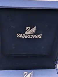 Swarovski smykkesæt med halskæde og ørestikker