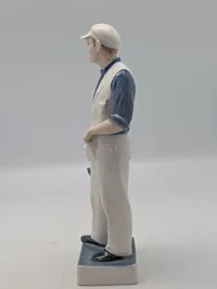 Royal Copenhagen Porcelænsfigur, Tømrer  #4535