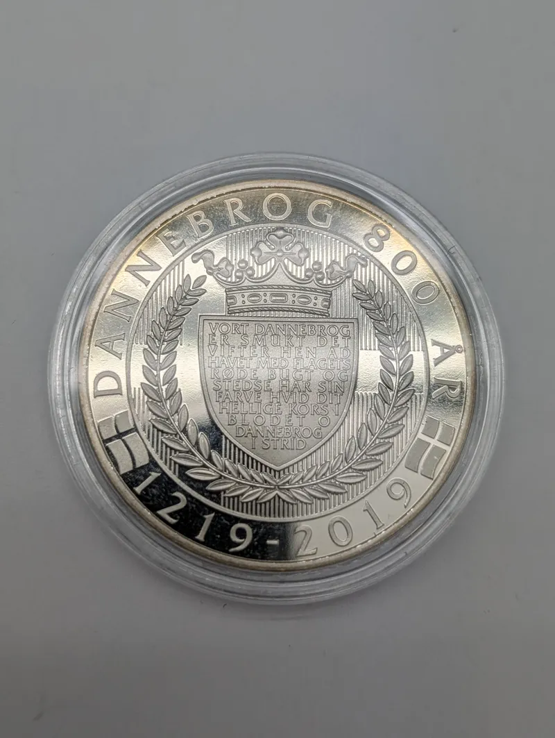 Dannebrog 800 År Jubilæumsmedalje 1219-2019, Kongeriget Danmark